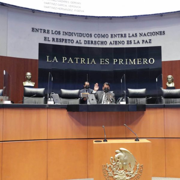 ¿Así o más rápido? Aprueba el senado Reforma al Outsourcing