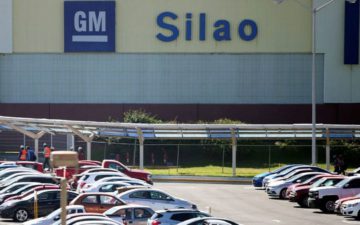 Busca sindicato posponer votación en planta de GM