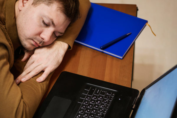 La siesta ¿sinónimo de pereza o de productividad laboral?