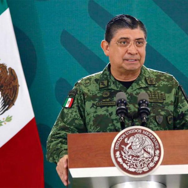 Cancún y Tulum serán vigilados por militares; crearán batallón de seguridad turística