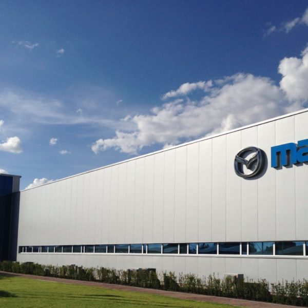 Denuncian despidos injustificados en Mazda Salamanca