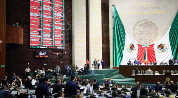 11 pendientes en material laboral que se mantienen en la congeladora del Congreso