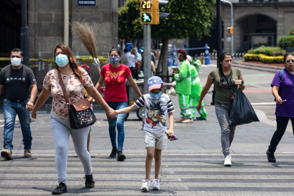 Se reanudan hoy actividades, aforos y horarios al volver el semáforo verde