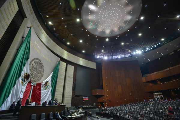 Iniciativas de ley en materia laboral