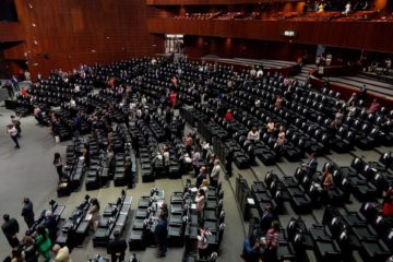 Cobrarán ‘a lo chino’ créditos a empleados