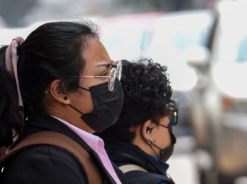 Nueva ola de Covid e inflación, riesgos de corto plazo para empleo