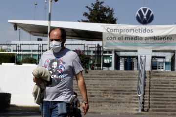 Sindicato de VW repetirá votación de contrato colectivo