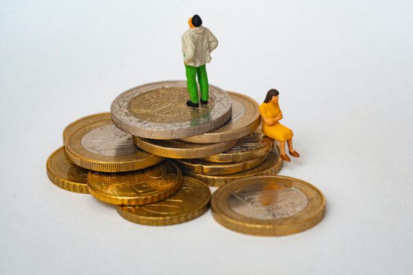 Trabajadores buscan más retiros de sueldo