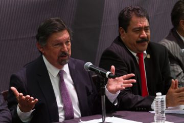 NA­PO­LEÓN GÓ­MEZ URRU­TIA – Seguridad en trabajo no es opción: Fertinal