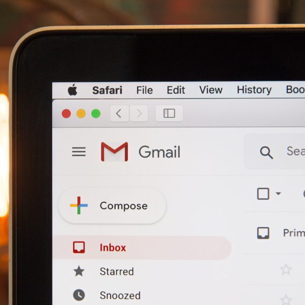 Los 5 emails que debes enviar antes de Año Nuevo (The Wall Street Journal)