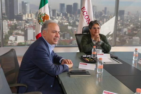 Creación de Empleos en Coahuila! Se reúnen Secretaría de Economía y General Motors…