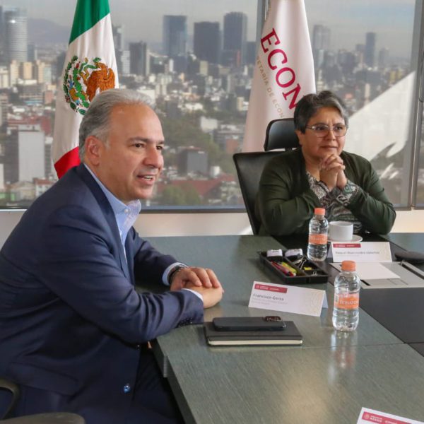 Creación de Empleos en Coahuila! Se reúnen Secretaría de Economía y General Motors…