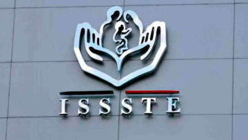 Detona protestas en el Issste cambio en registro de asistencia