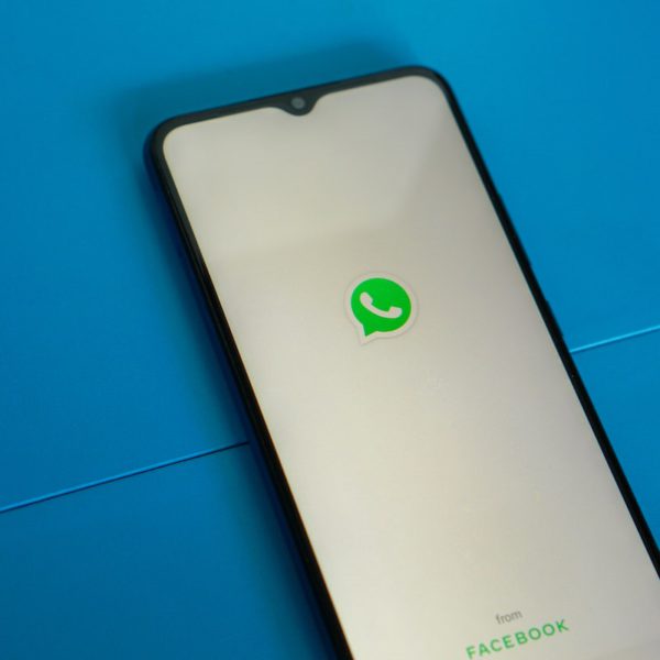 Si trabaja, deje el WhatsApp