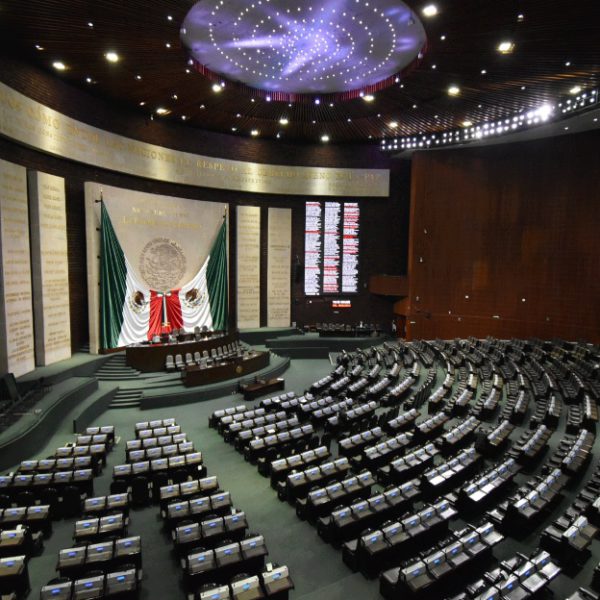 Diputados aprueban nueva tabla de enfermedades del trabajo con 194 padecimientos
