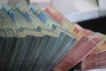 Reparto de utilidades se dispara en bancos
