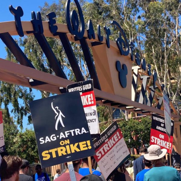 La huelga deja a Hollywood sin luces, cámaras ni acción