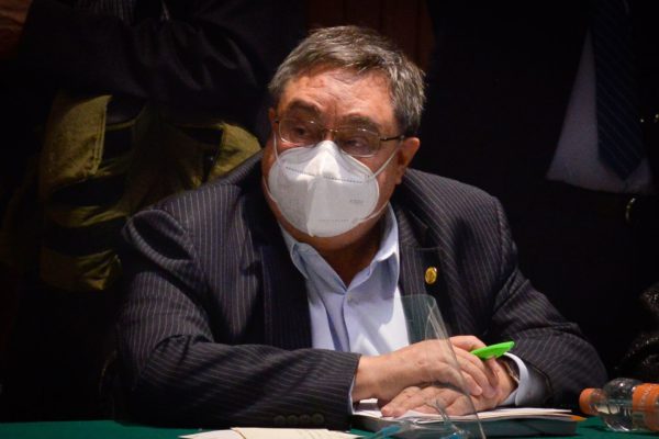 Esquivan mineros tope a utilidades