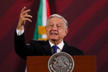 Destaca AMLO el buen rumbo de la economía nacional y que casi “no hay desempleo”