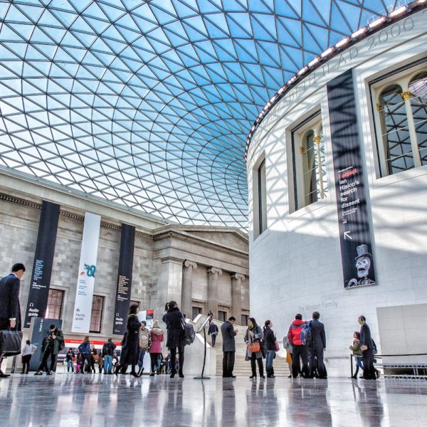 Despiden a empleado por Robo a objetos del Museo Británico en Londres