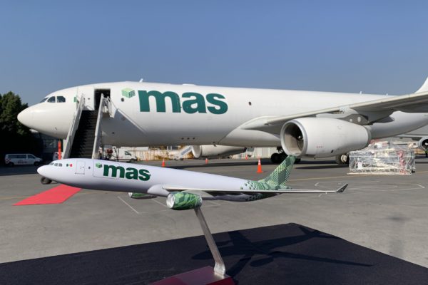 Libra Mas Air queja de pilotos en T-MEC