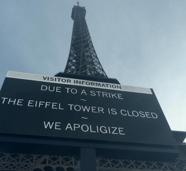 Cierra la Torre Eiffel por una huelga