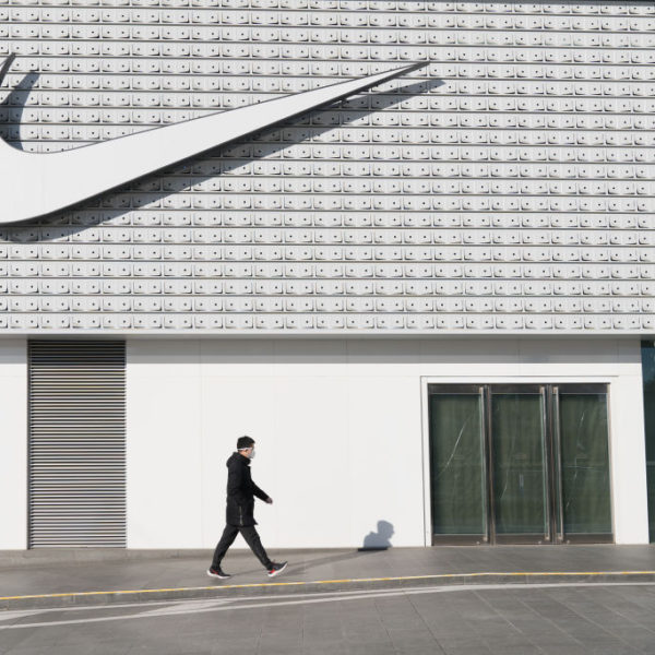 Nike recortará más de mil 600 puestos de trabajo