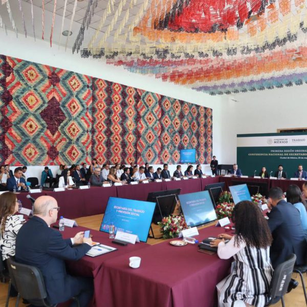 El secretario del Trabajo y Previsión Social, inauguró la Primera Sesión 2024 de la Conferencia Nacional de Secretarios del Trabajo