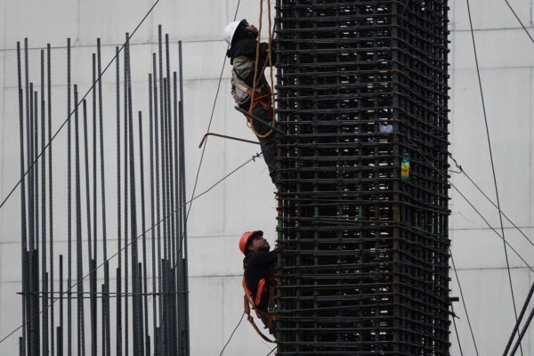 Cuando los jueces laborales tocan tierra obrera