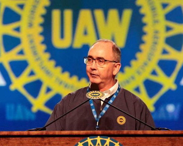 Shawn Fain, presidente de la UAW, bajo investigación por un supervisor federal