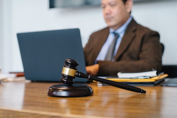 Obligatoria Séptimo Circuito Juez laboral no puede desechar demanda por considerar reclamo “no laboral”