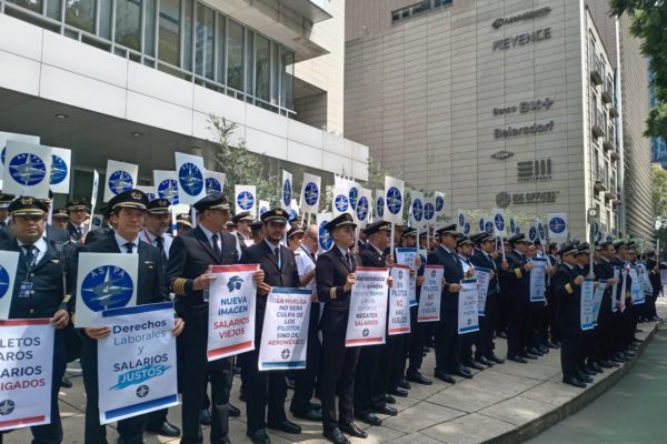 Definen hoy sindicato de pilotos y Aeroméxico si inician huelga