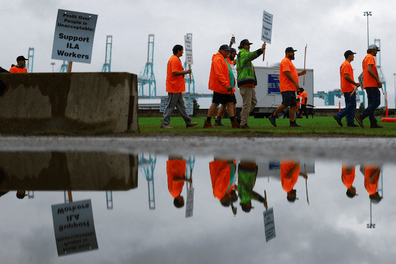 Trabajadores portuarios de EU ponen fin a la huelga tras lograr acuerdo