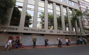 Descarta Sheinbaum intervenir en elección del sindicato de Pemex