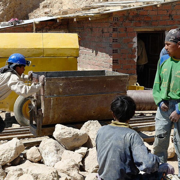 Latinoamérica: la precariedad laboral, aliada de la pobreza