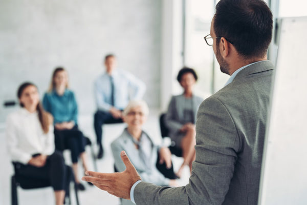 Feedback, clave para retener al talento y aumentar la productividad