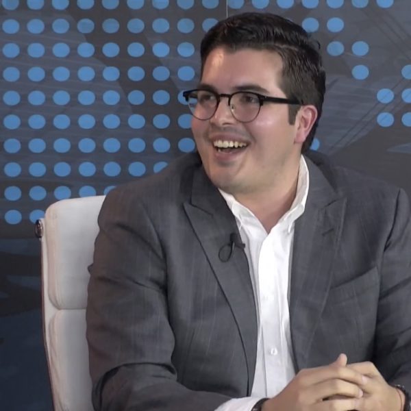 José Ángel Sesma habla acerca de las Reformas en el INFONAVIT con El Universal