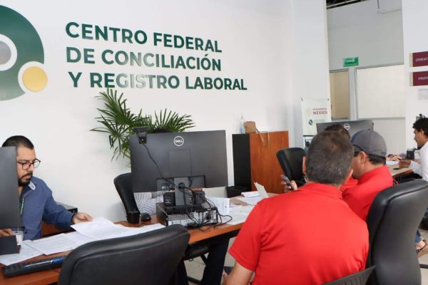 Obligatorio en todo México: Es Improcedente el Amparo Indirecto contra la Determinación del Centro Federal de Conciliación y Registro Laboral que tiene por Depositada y Registrada el Acta de Rendición de Cuentas Sindicales