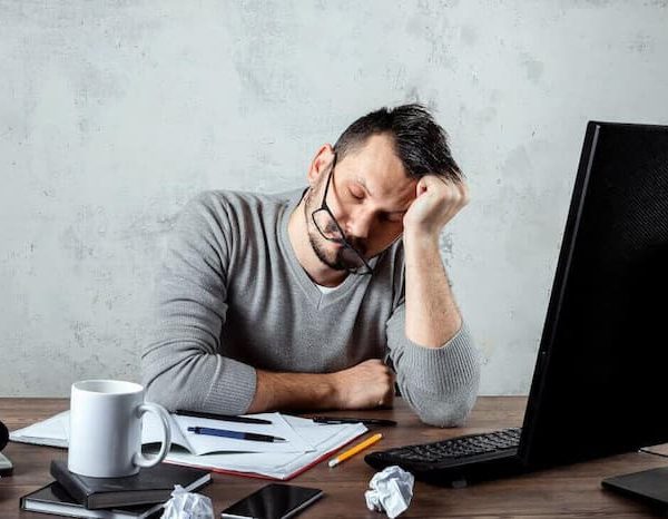 8 de cada 10 trabajadores en México creen que descansar  y la desconexión laboral son clave para rendir mejor