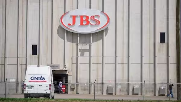 Histórica huelga de 3 mil 800 trabajadores en planta de carne de JBS en Colorado