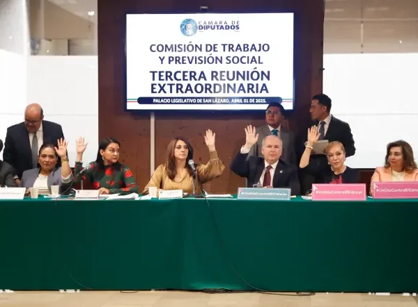Avanza reforma secundaria de las 40 horas