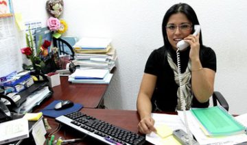 Ante bajos salarios, urge dar a mujeres acceso a servicios de salud